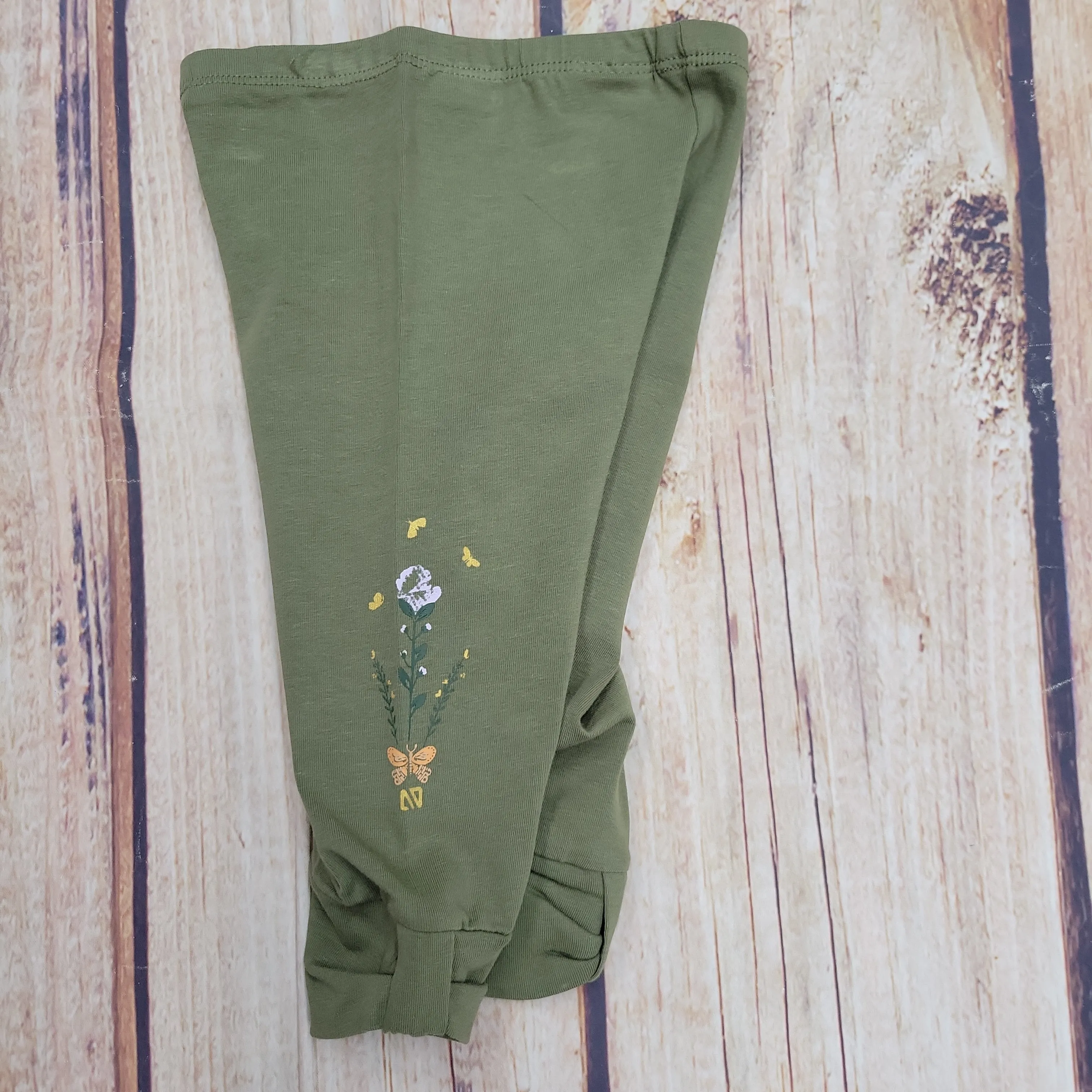 CLEARANCE NORUK GIRLS OLIVE 3/4 LEGGING