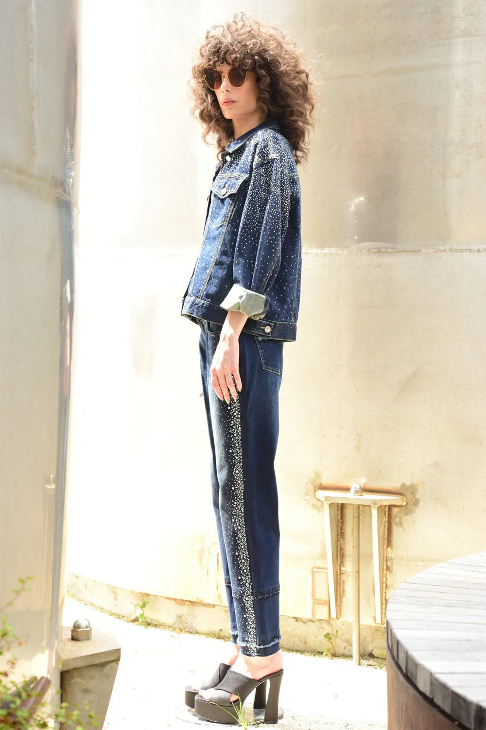 CURATE WALKING STRIPE EMBELLISHED JEAN