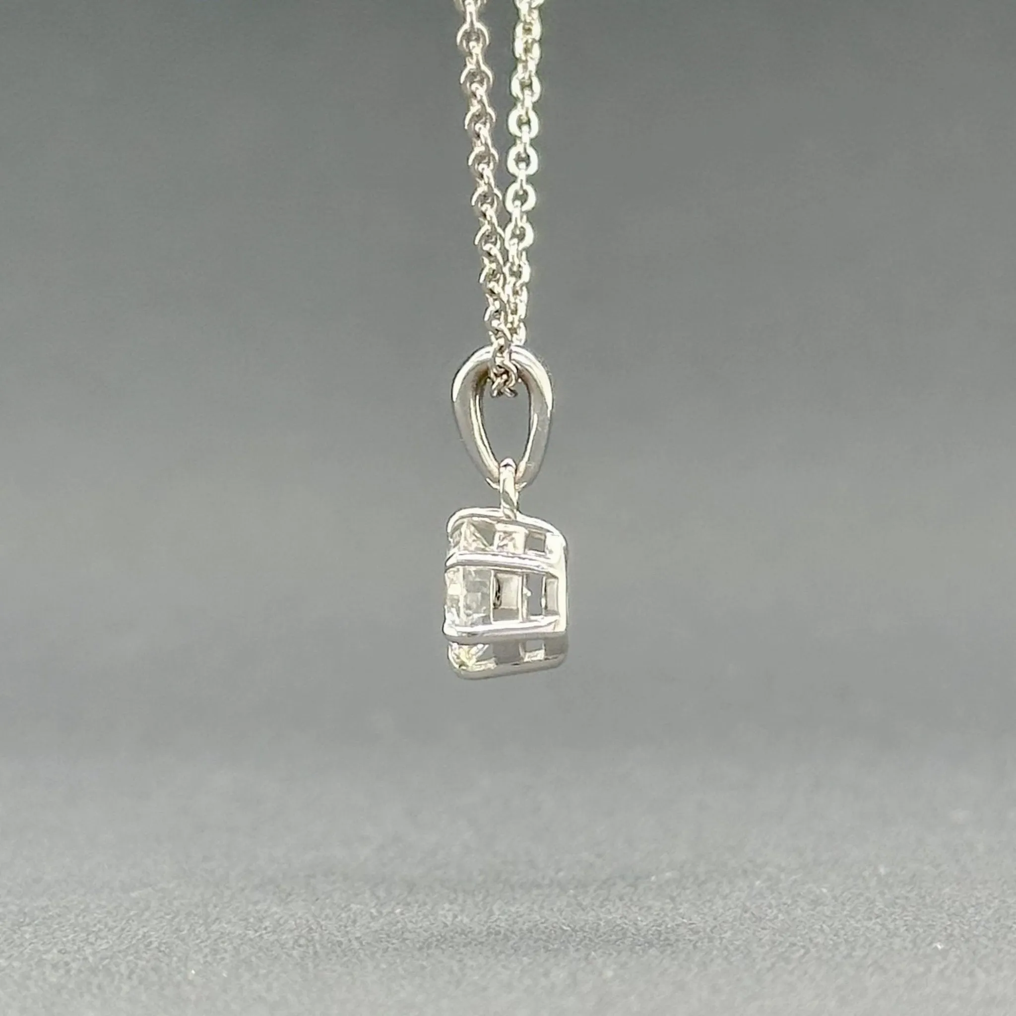 Estate 14K W Gold 0.62ct H/I1 Diamond Pendant