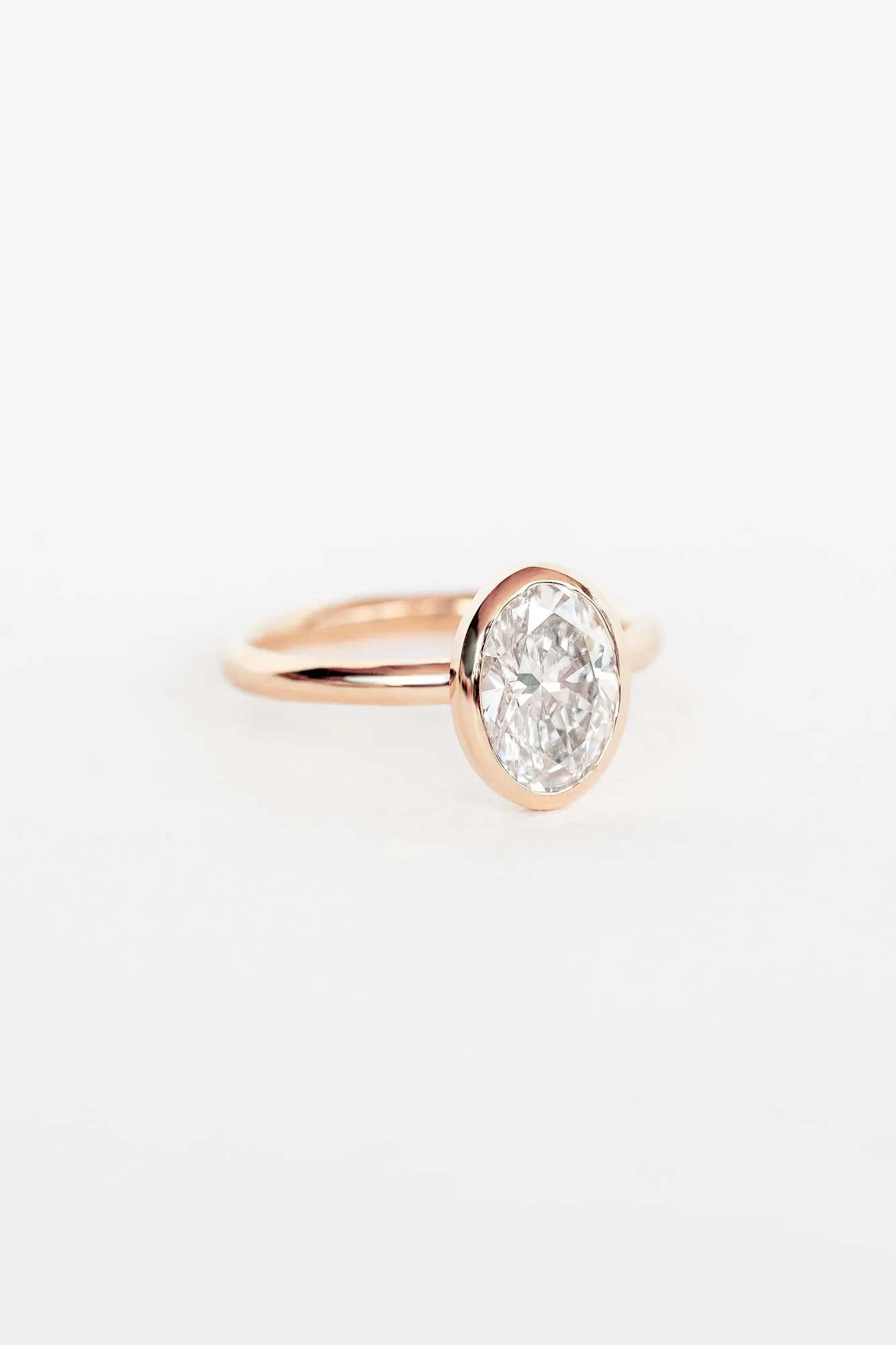 Oval Aura Ring with Lab Diamond