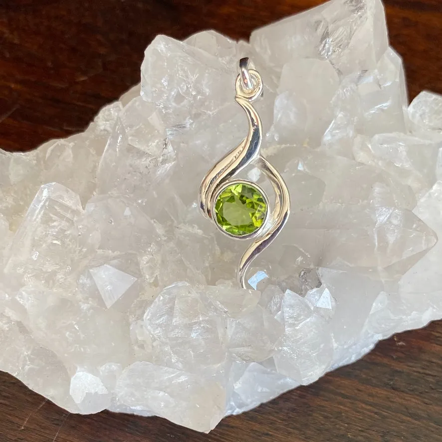 Peridot Round Gemstone Pendant - Emilie