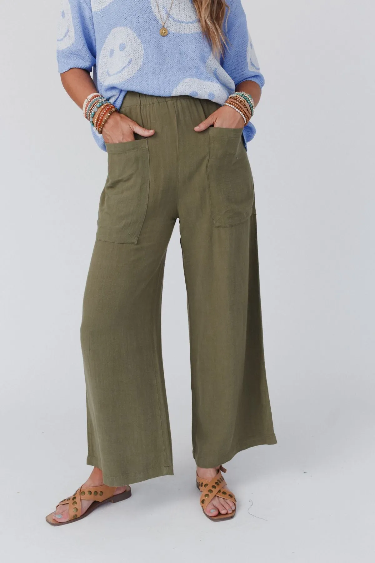 Pocket Full Of Sunshine Wide Leg Pants - Olive