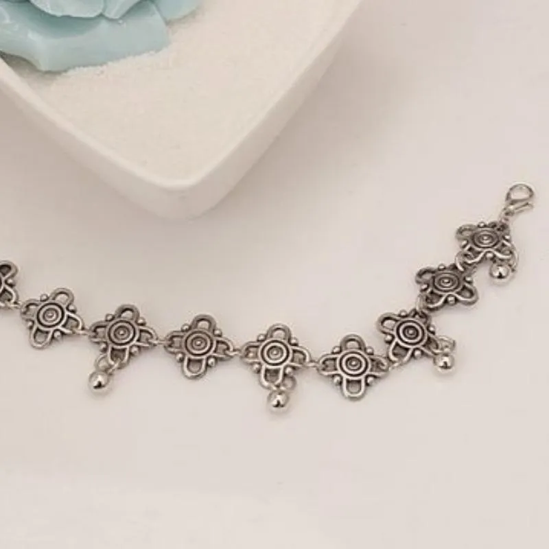 Shimmer By the Shore Silver Anklet