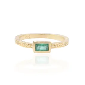 STEVEN BATTELLE 18K YELLOW GOLD RECTANGULAR BEZEL-SET EMERALD RING